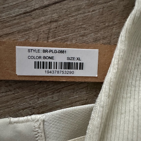 Skims Bra - Picture 3 of 5